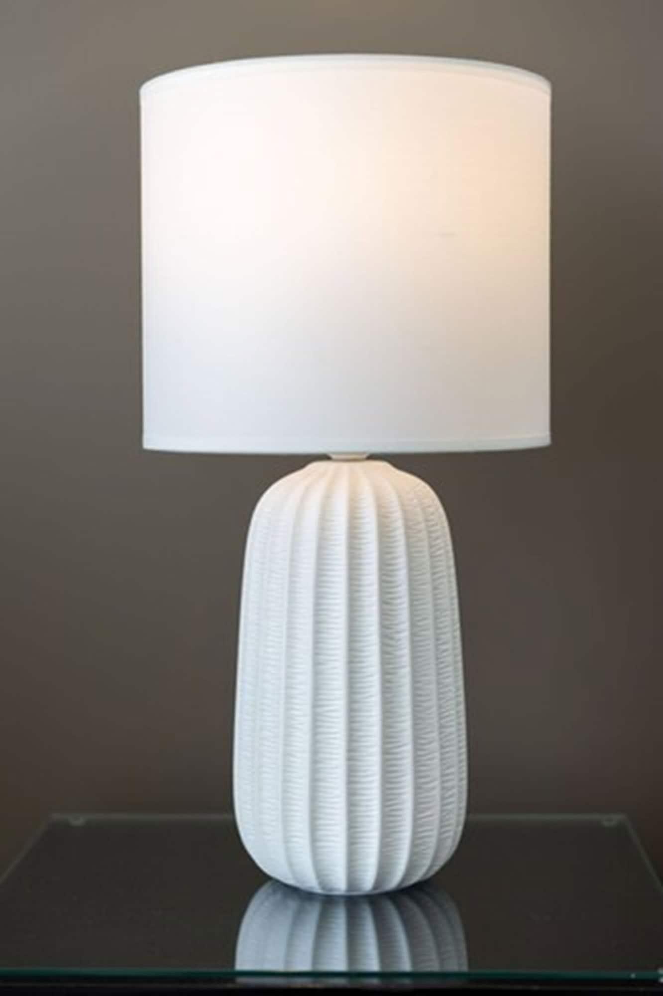 Palazzo Motor Lodge Nelson Luaran gambar A lamp