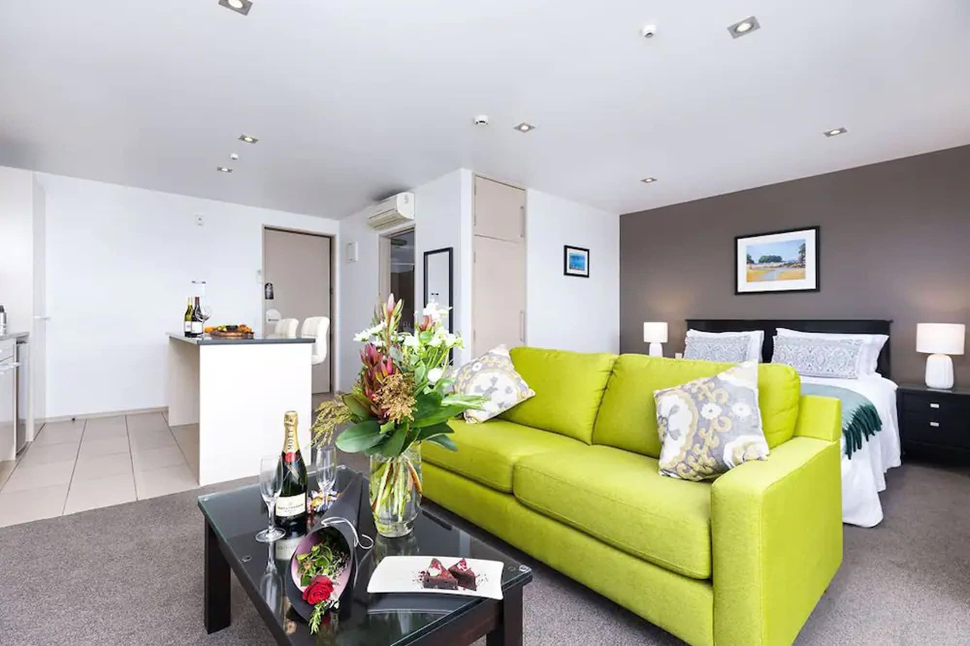 Palazzo Motor Lodge Nelson Luaran gambar A typical apartment at the hotel
